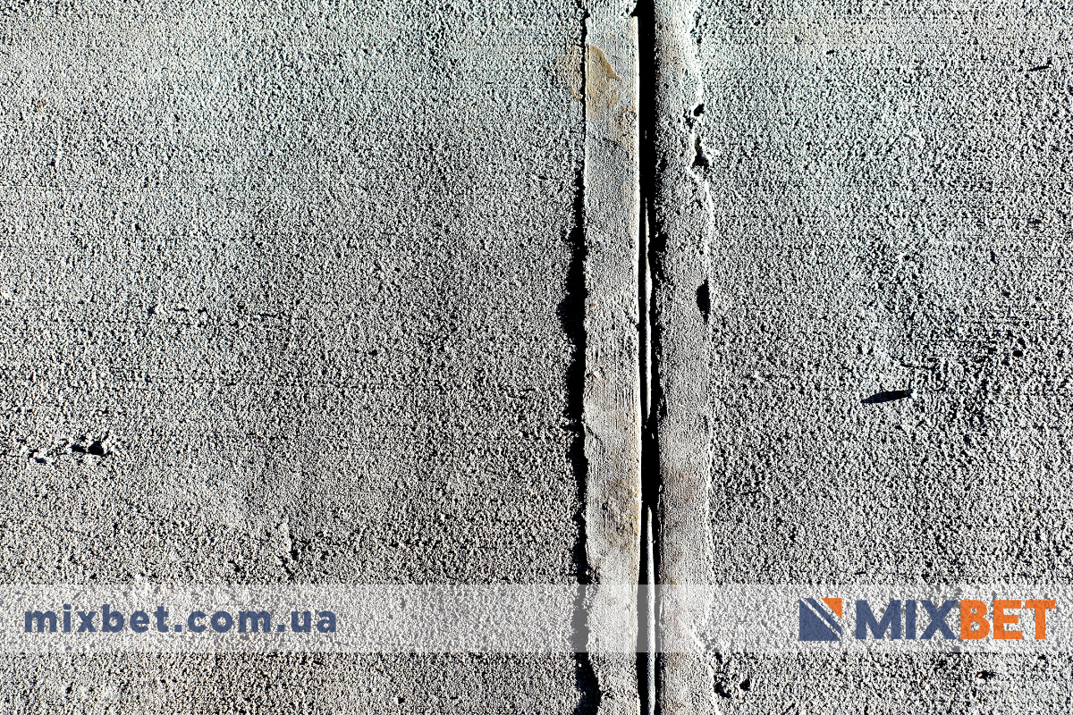 Деформаційний шов в бетоні: важливий елемент для уникнення руйнування